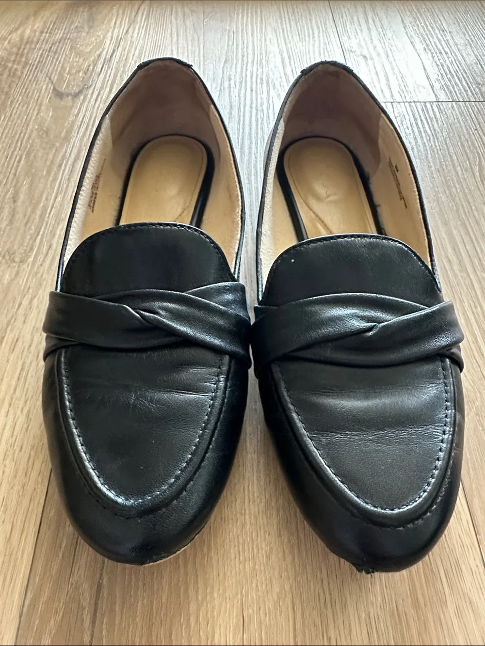 Talbots Black Leather Twisted-Vamp Loafers